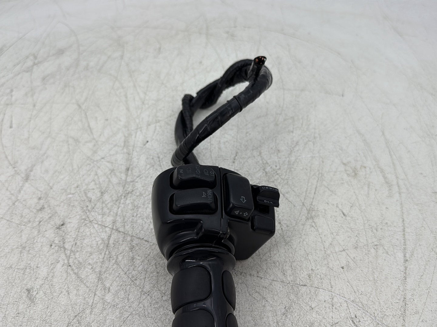 2006 Harley Road King Touring FLHRCI Classic OEM Left Turn Signal Headlight Switches Controls