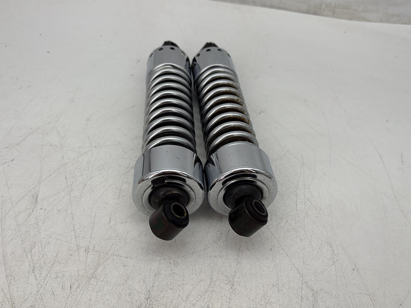 2000 Harley Dyna FXDWG Wide Glide OEM Rear Left Right Shock Absorbers