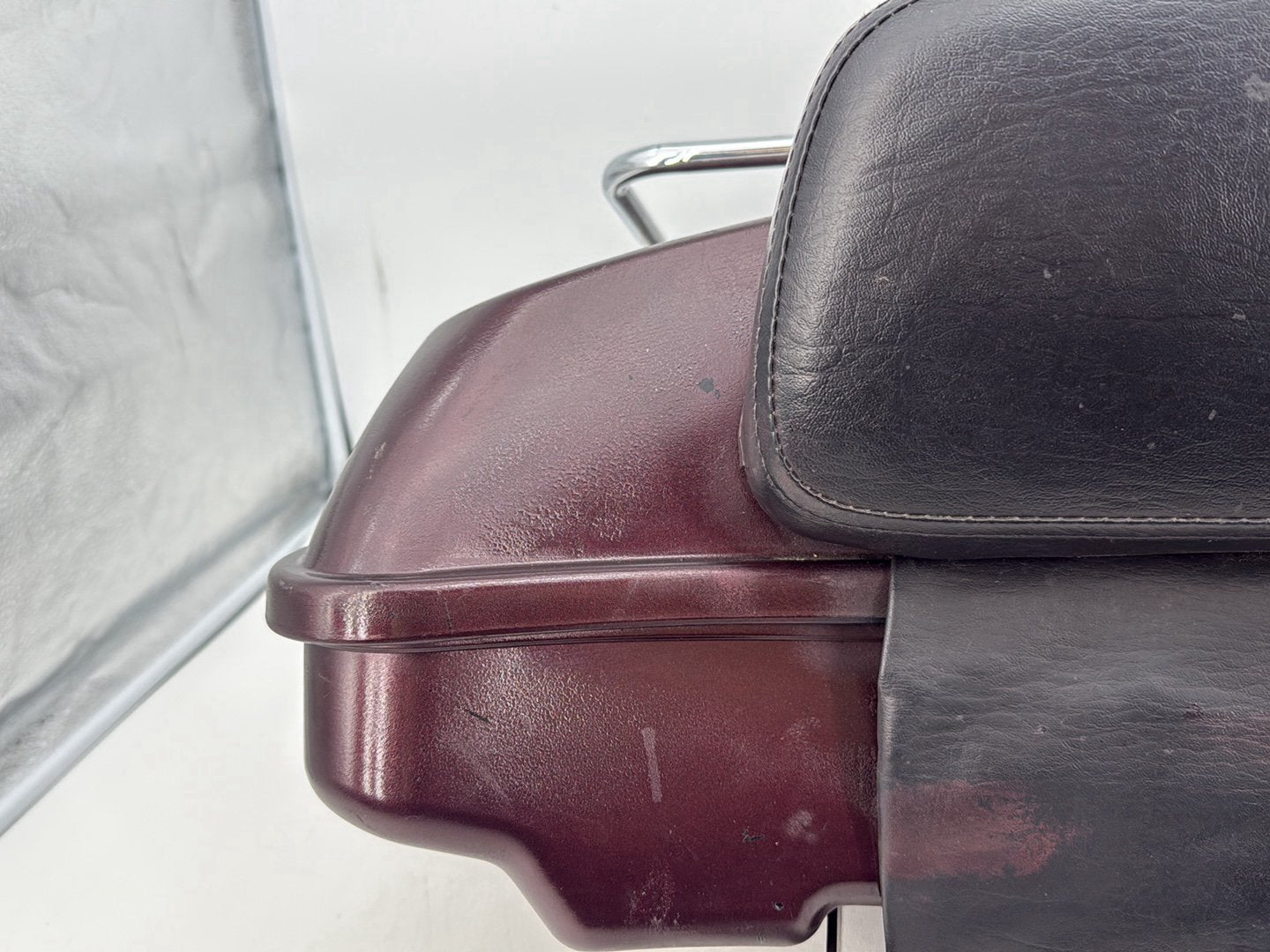 Harley-Davidson Misc  Pass Backrest Tour Pak Luggage NOKey 79147-08