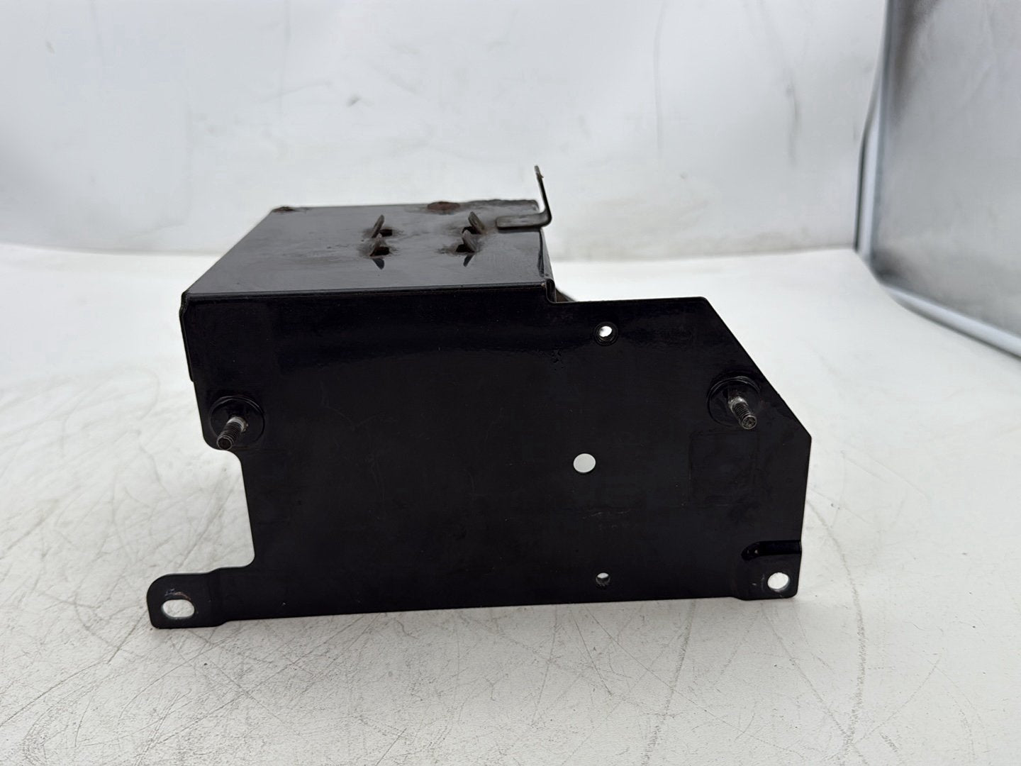 2000 Harley Touring Electra Glide Ultra OEM Battery Tray Bracket Holder Carrier