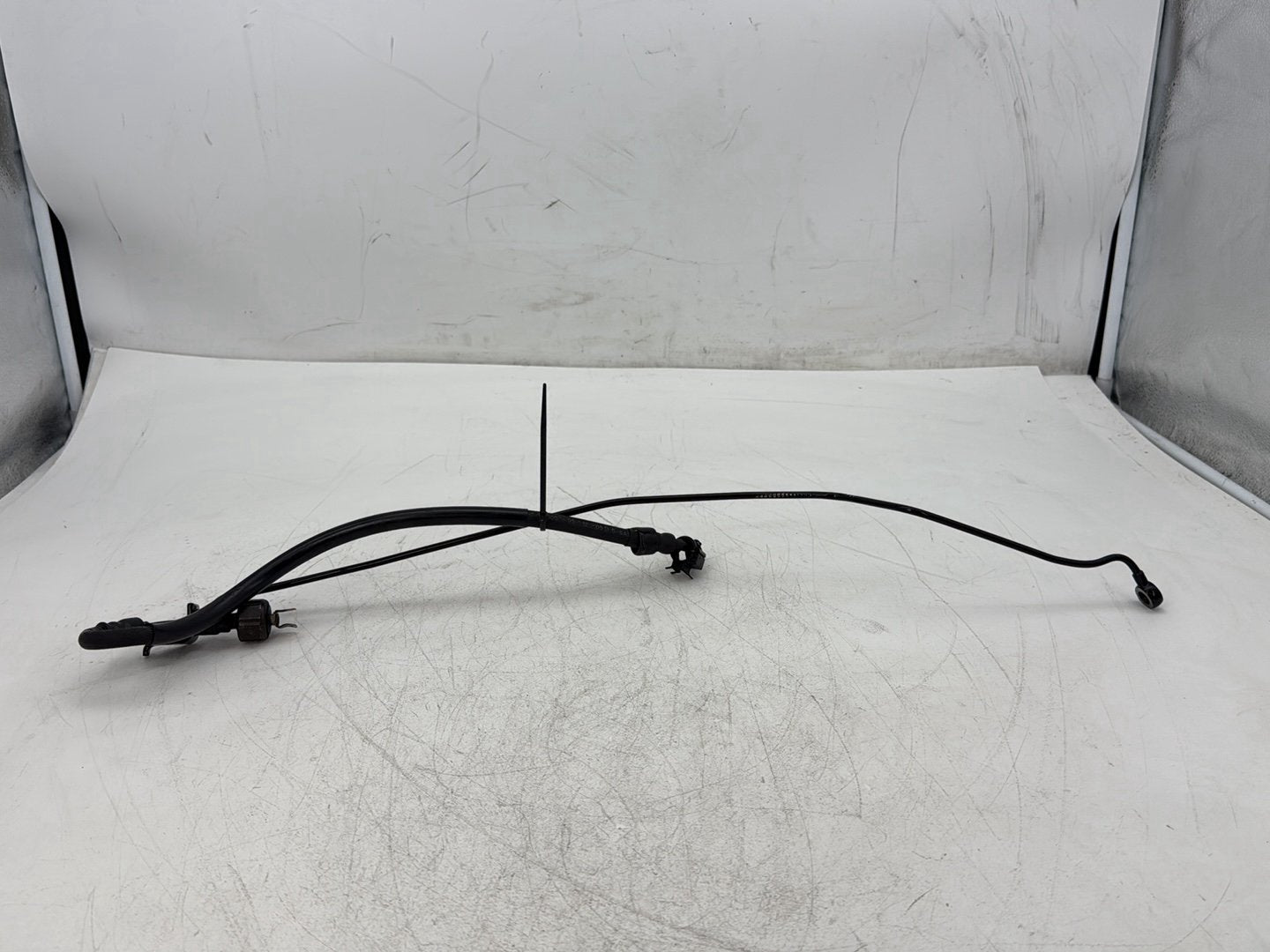 2005 Harley Electra Glide Touring Ultra FLHTCUI OEM Rear Brake Hose Line Pipe
