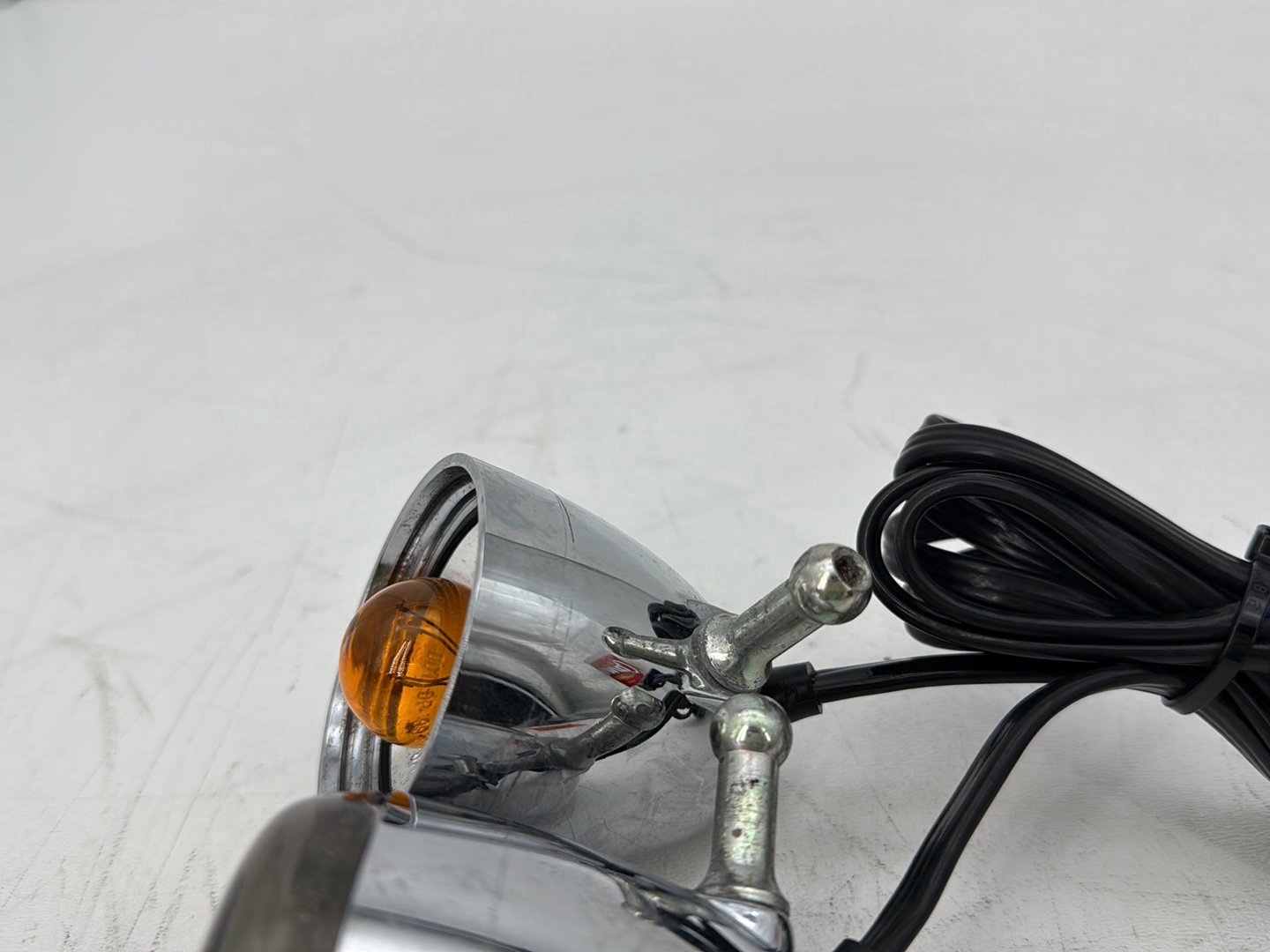 2004 - 2013 Harley-Davidson Sportster 1200 Custom Front Left Right Turn Signal Indicators 68972-00