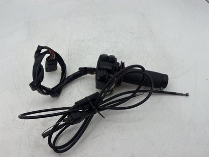 2007 Harley Touring FLHTCU Electra Glide Ultra OEM Right Engine Start Kill Switches Controls
