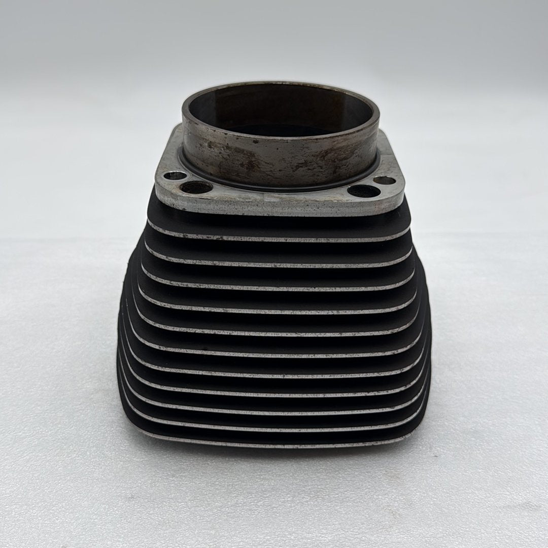 2007 - 2013 Harley-Davidson Touring Electra Glide Ultra Twin Cam Engine Jug 1 Cylinder Barrel  	17458-07
