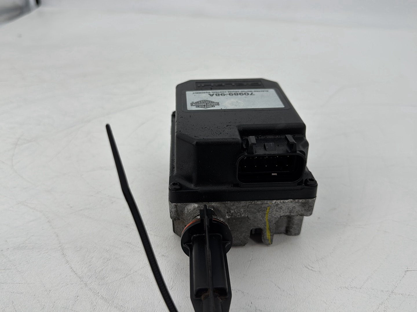 1999 - 2006 Harley-Davidson Touring Electra Glide Classic Cruise Control Actuator Servo Motor 70989-98A