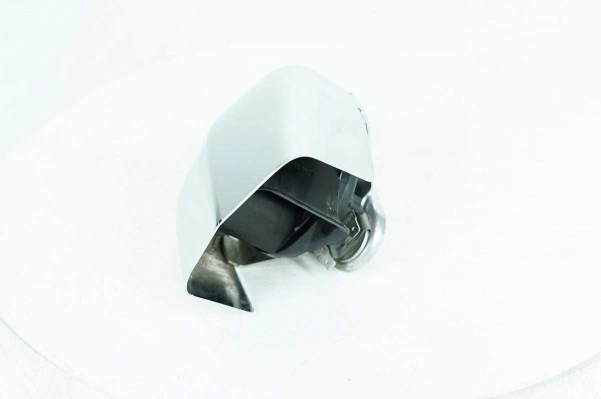 09 Harley Touring FLHTCU Electra Glide Ultra OEM Horn Signal Klaxon Chrome Cover