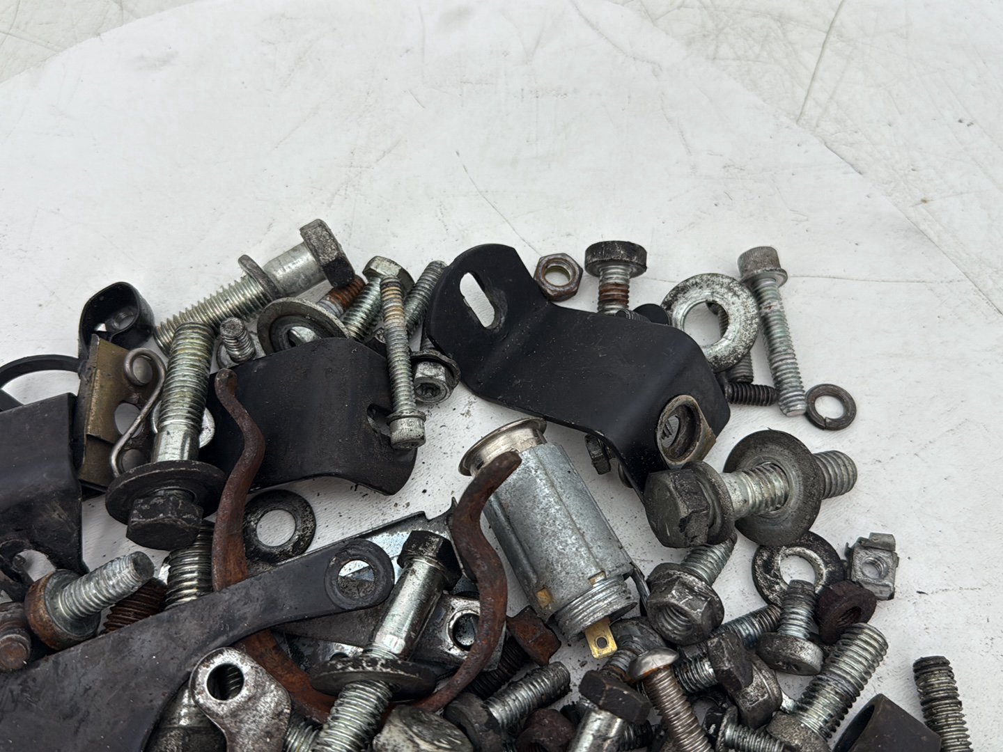2006 Harley Electra Glide Touring Classic FLHTCI OEM Hardware Bolts Nuts & Brackets