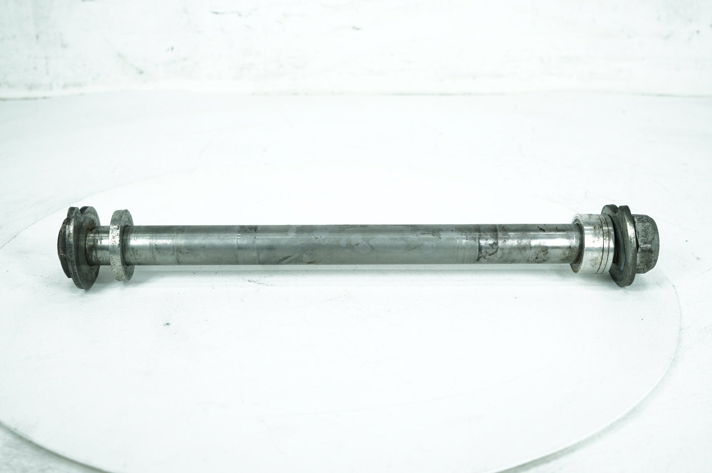 2007 - 2013 Harley-Davidson Touring Electra Glide Classic Rear Wheel Axle Bolt Shaft 41056-09