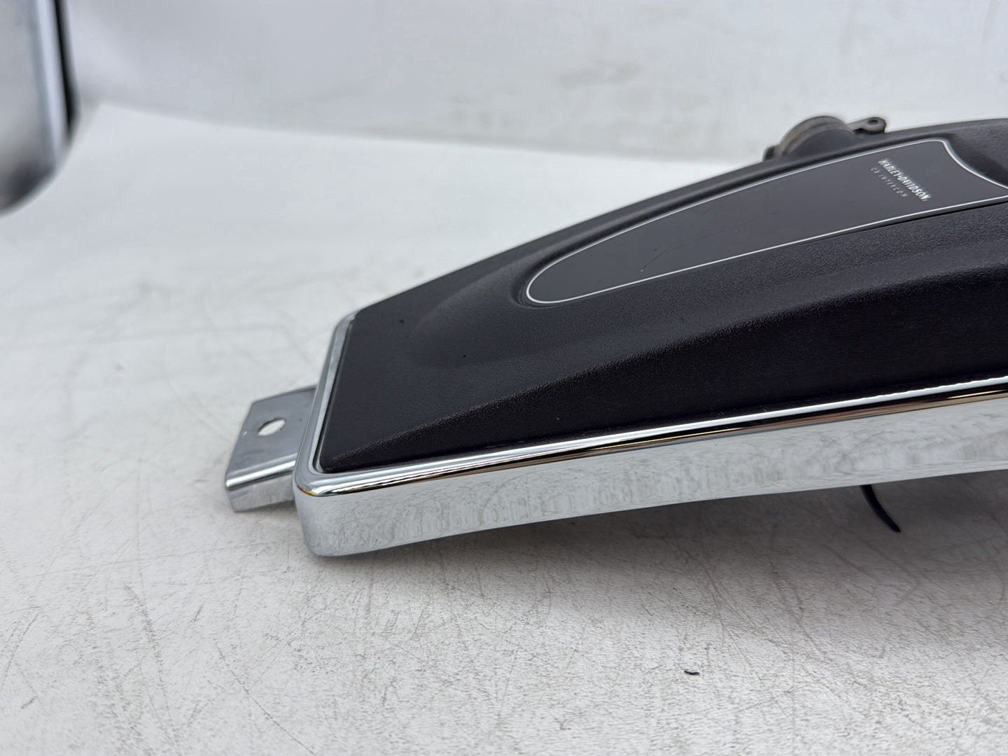 2005 Harley Electra Glide Touring Ultra FLHTCUI OEM Fuel Gas Tank Dash Console NOKey