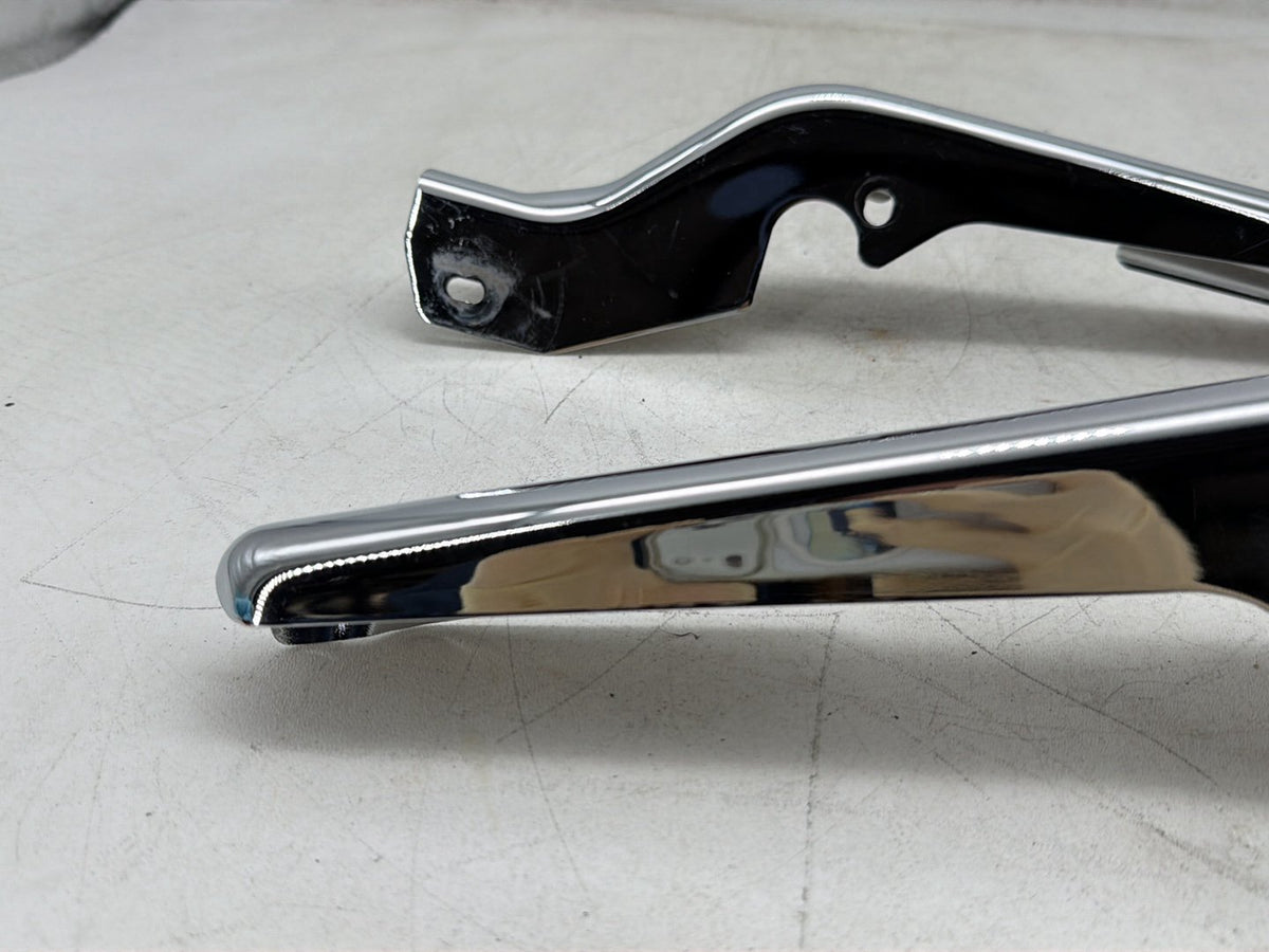 07 Harley Electra Glide Touring Ultra OEM Rear Left Right Fender Struts Bracket