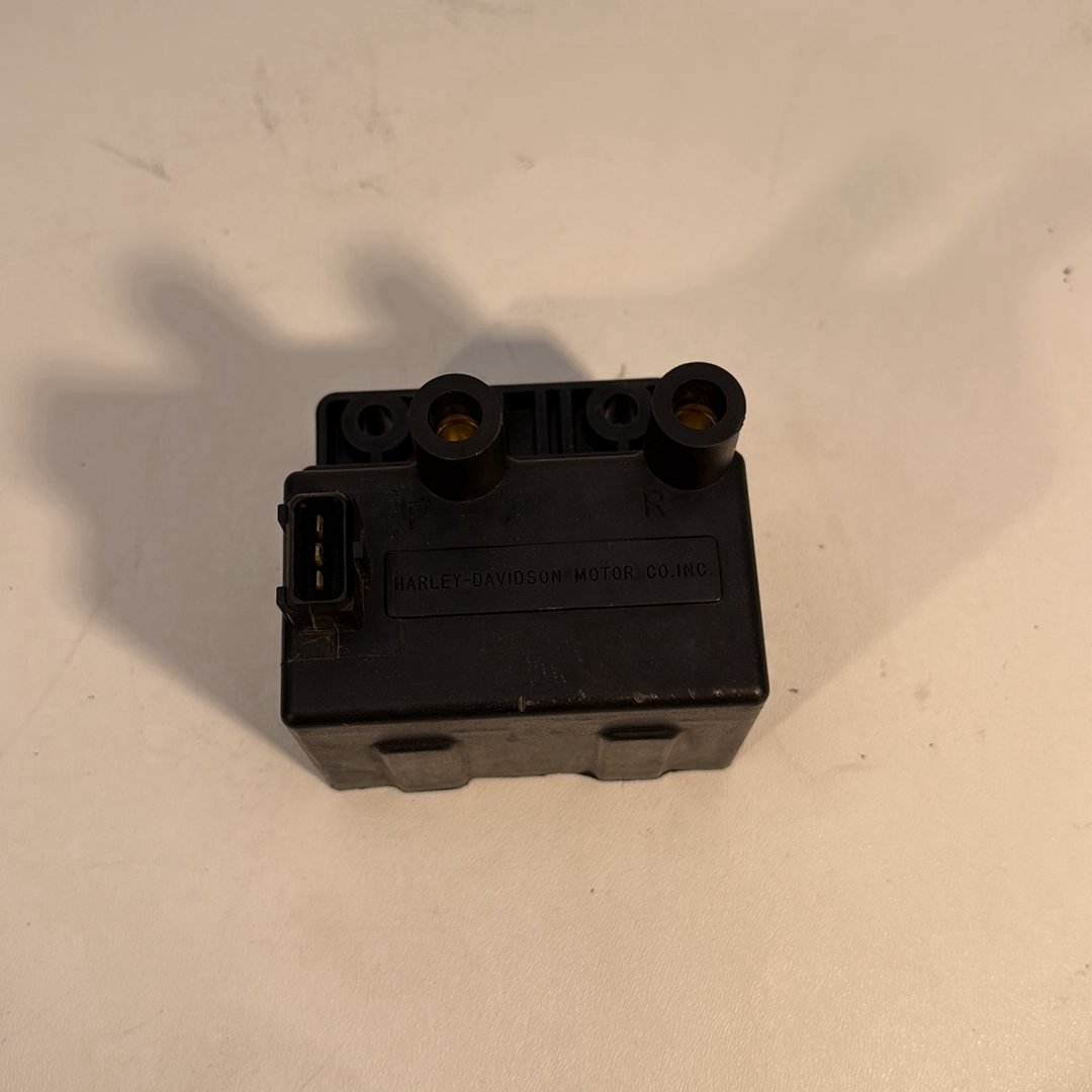 1984 - 1998 Harley-Davidson Touring Road King Police Ignition Coil Spark Igniter 31639-95