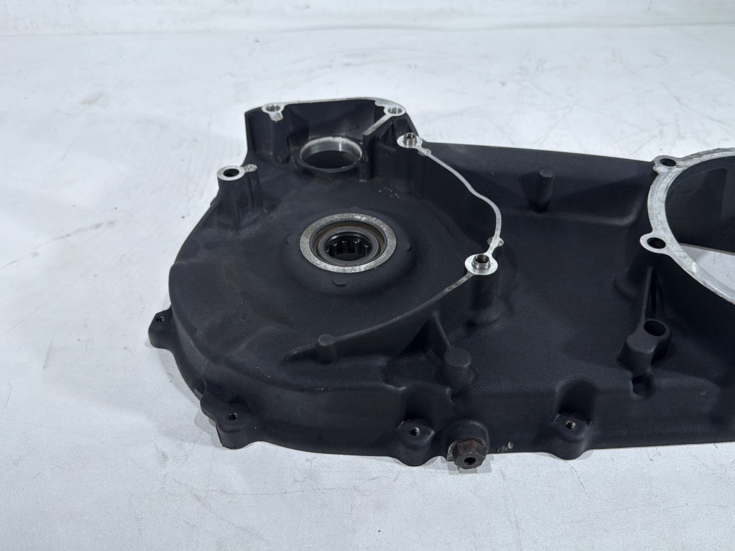 2013 Harley Electra Glide Touring Ultra FLHTCUI OEM Inner Primary Clutch Cover