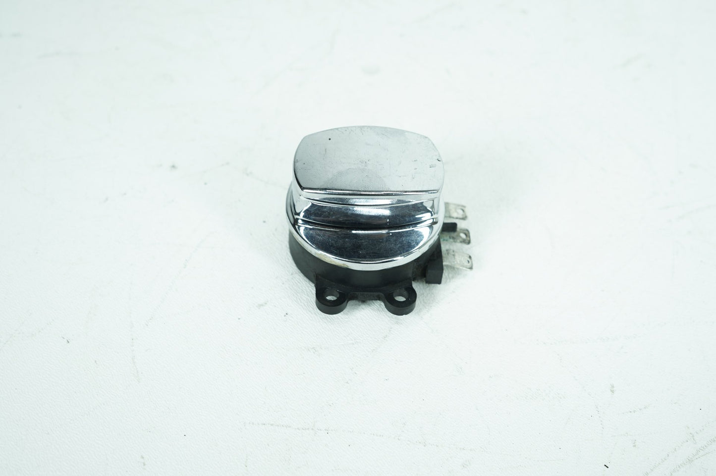 2007 - 2011 Harley-Davidson Touring Road King Classic Ignition Switch Cylinder Barrel Lockset NOKey 71313-96A