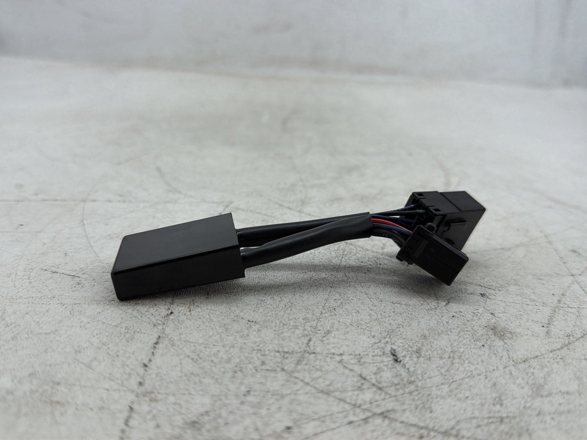 2005 Harley Road King Touring Police OEM Tail Turn Signal Light Converter Module