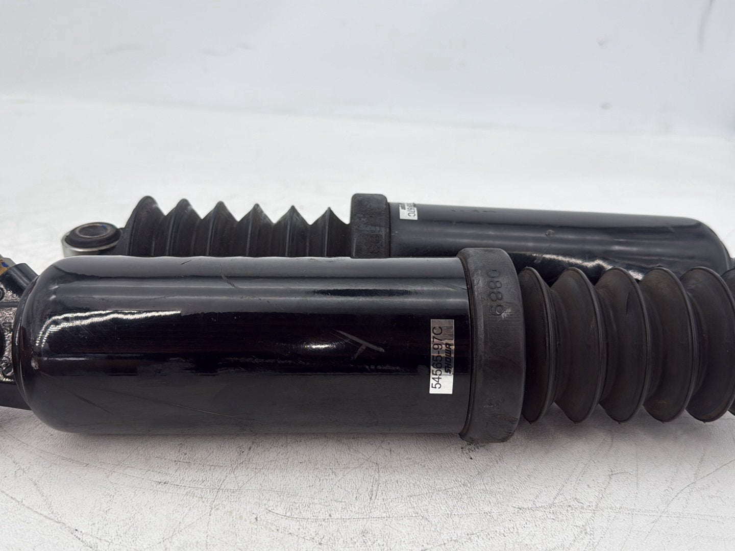 2004 Harley Touring FLHT Electra Glide OEM Rear Left Right Shock Absorbers