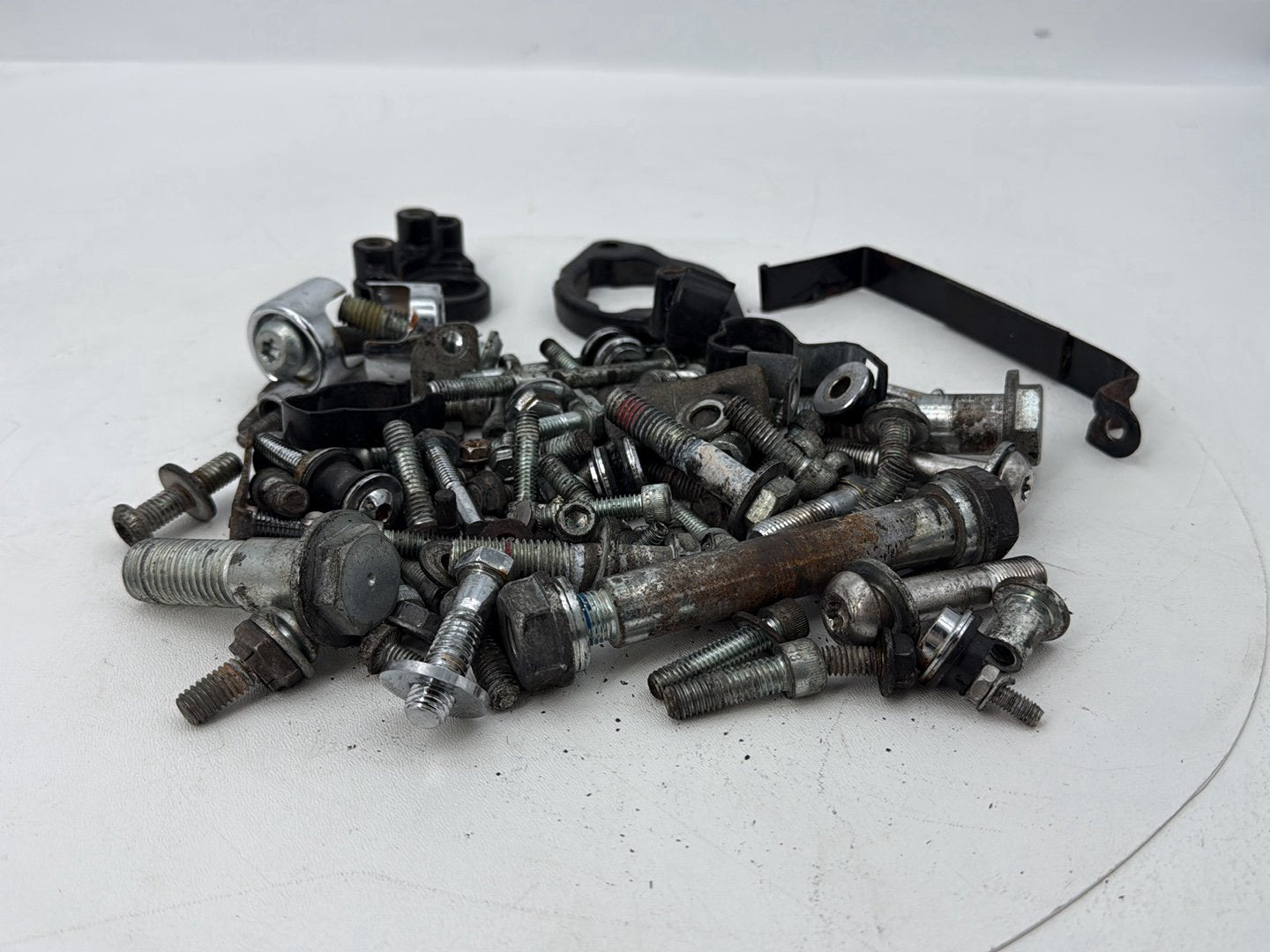 2004 - 2013 Harley-Davidson Sportster 883 Custom Hardware Bolts Nuts & Brackets