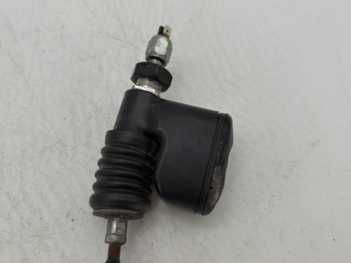 2009 Harley Dyna Street Bob FXDB OEM Rear Brake Master Cylinder Reservoir