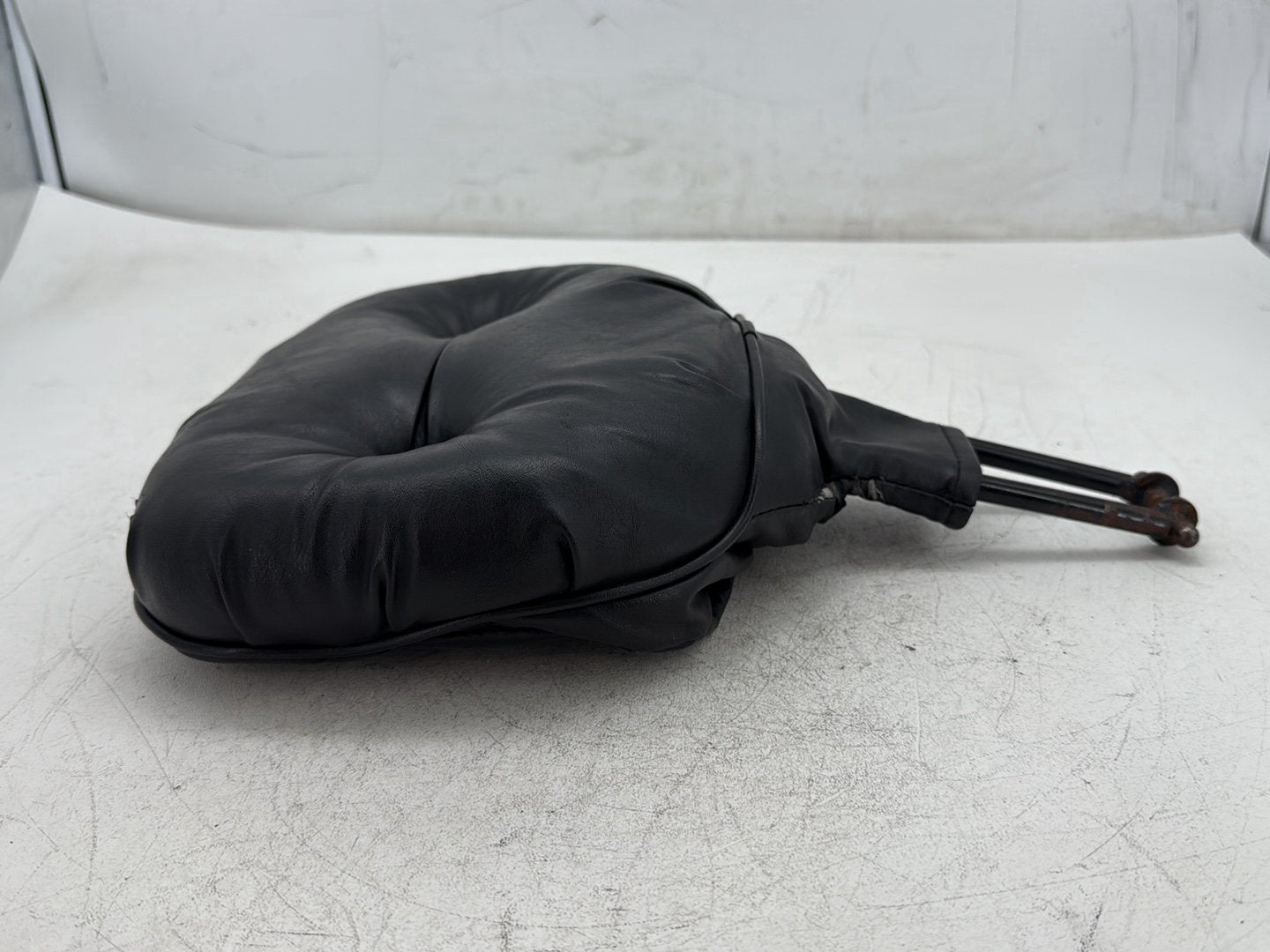 2000 Harley Electra Glide Touring Ultra OEM Rider Driver Backrest Adjustable Cushion Pad