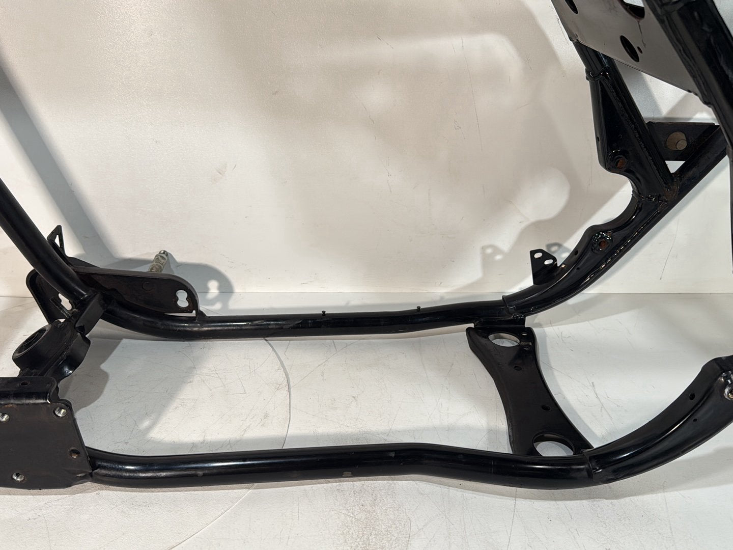 2007 - 2012 Harley-Davidson Touring Street Glide Body Main Frame Chassis CLN CLR 47900-07BHP