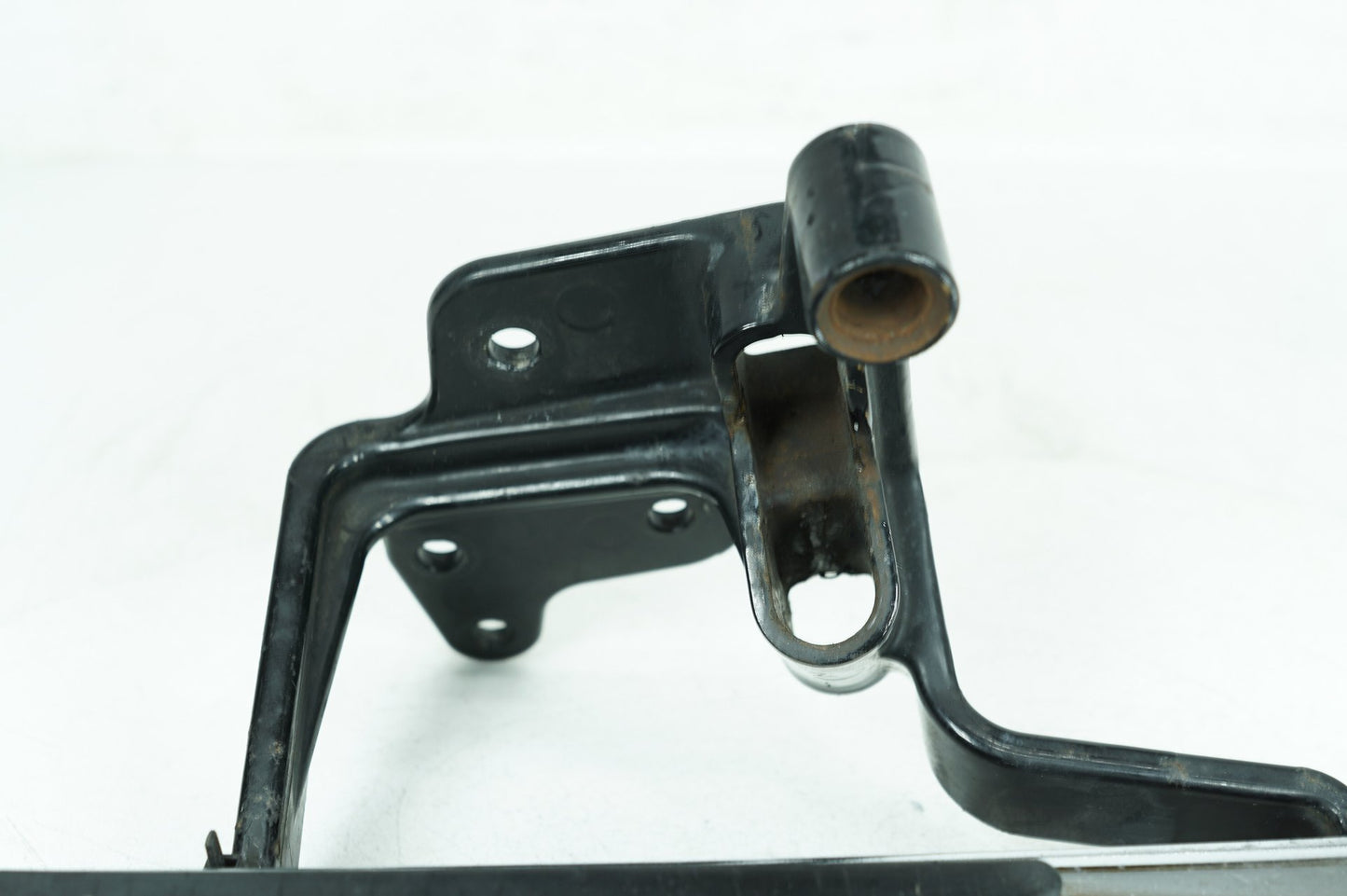 1999 - 2006 Harley-Davidson Softail Fat Boy Left Driver 1 Floorboard Foot Rest 33630-00A