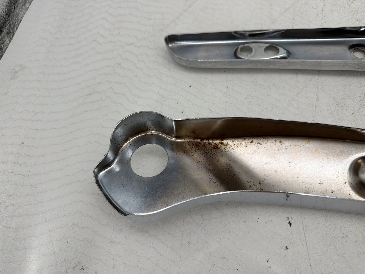2012 Harley Dyna Fat Bob FXDF 103 OEM Rear Left Right Fender Struts Bracket
