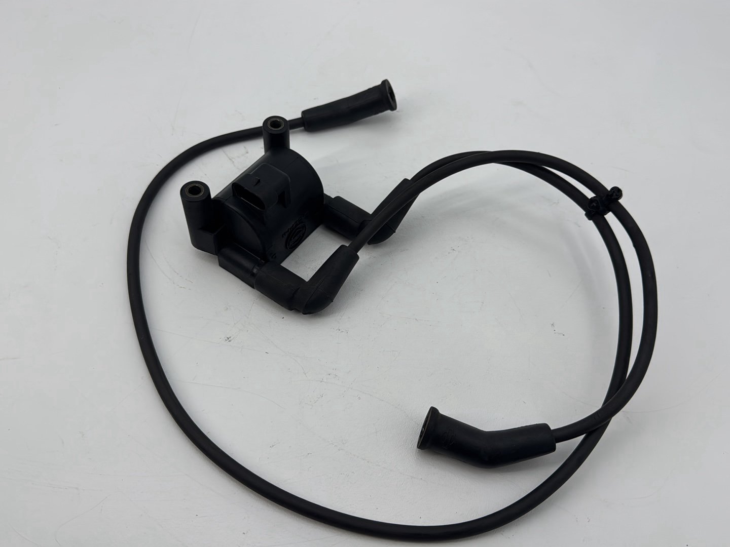 2007 - 2012 Harley-Davidson Touring Road Glide Ignition Coil Spark Igniter 31696-07A