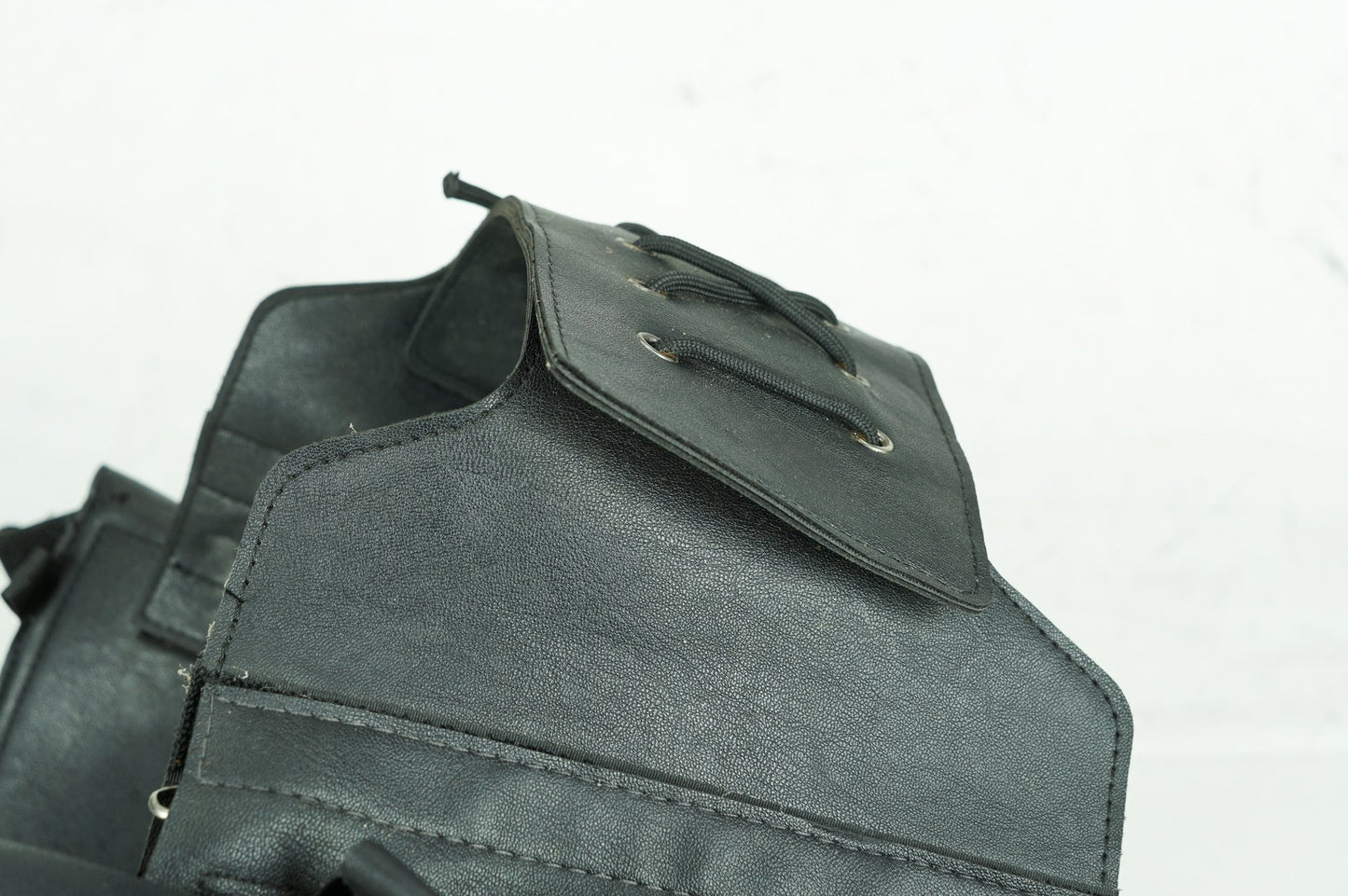 2007 - 2017 Harley-Davidson Dyna Street Bob Rear Left Right Saddlebags Luggage Leather KEMIMOTO