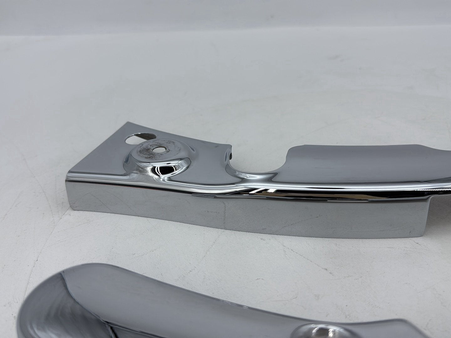 2007 - 2011 Harley-Davidson Touring Electra Glide Ultra Rear Left Right Fender Struts Bracket 47526-09