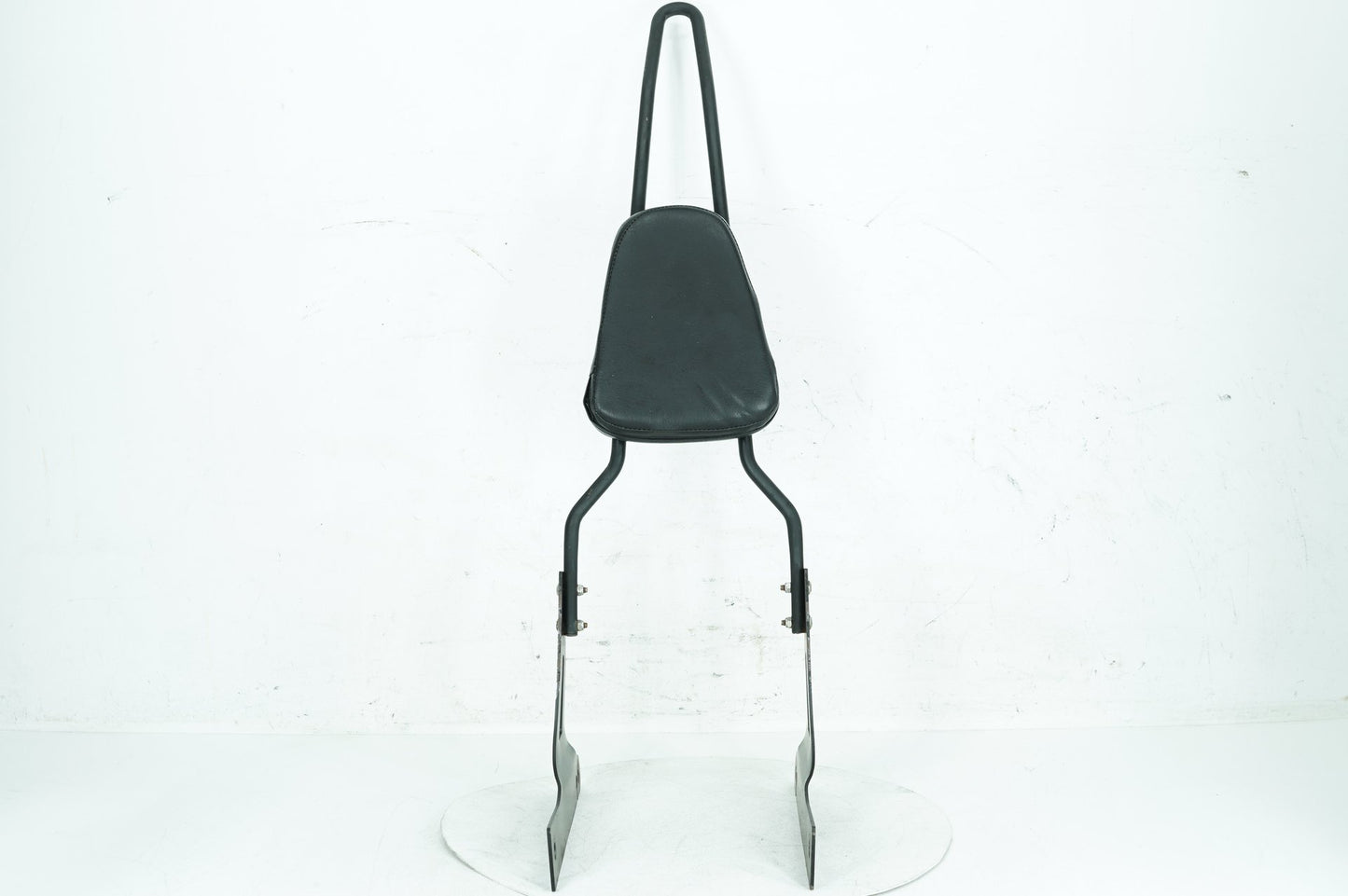 2007 - 2017 Harley-Davidson Dyna Street Bob Rear Sissy Bar w/ Backrest Cushion Pad  	51788-10
