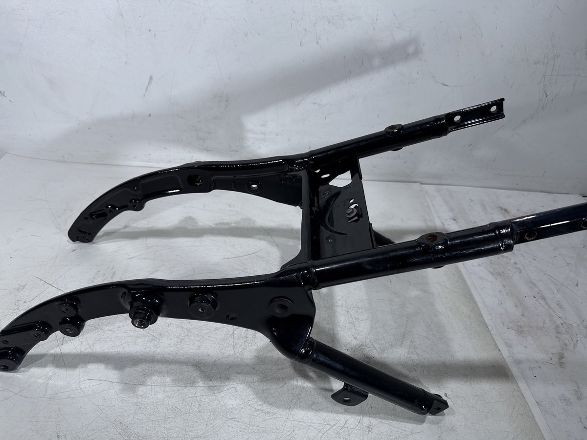 10 Harley Road King Touring Police OEM Rear Back Sub Frame Rail Bar 48079-09BHP