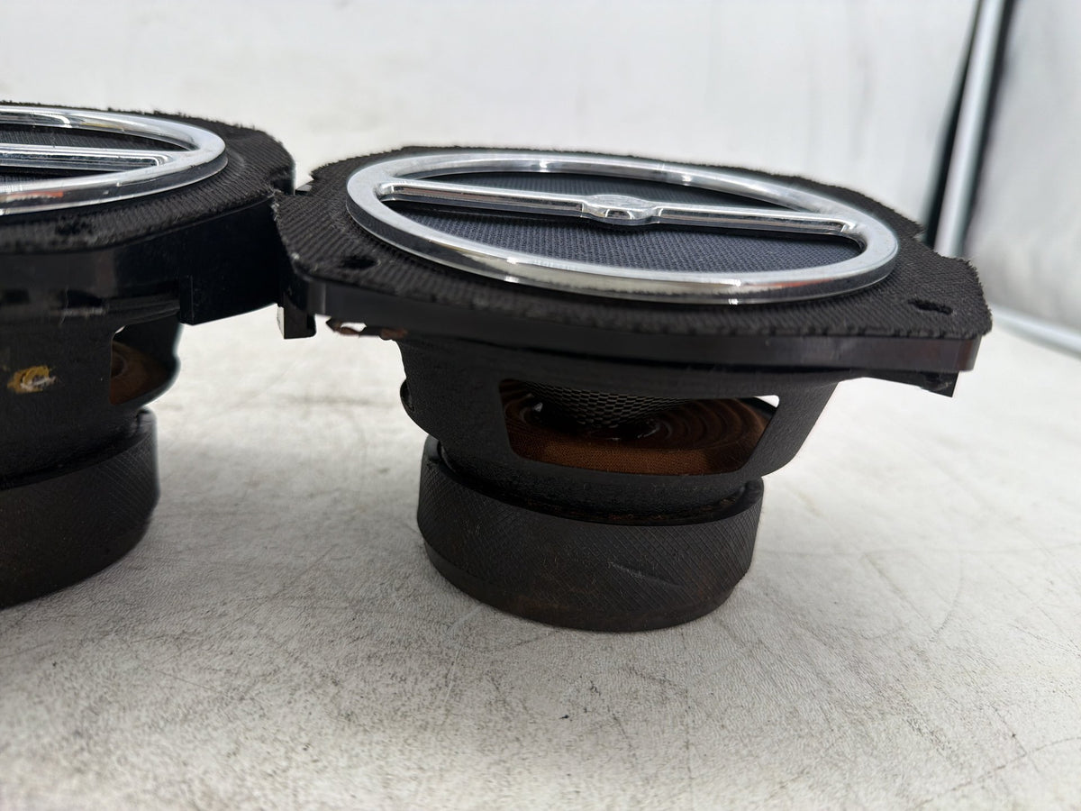 2004 Harley Electra Glide Touring Ultra OEM Left Right Sound Audio Speakers