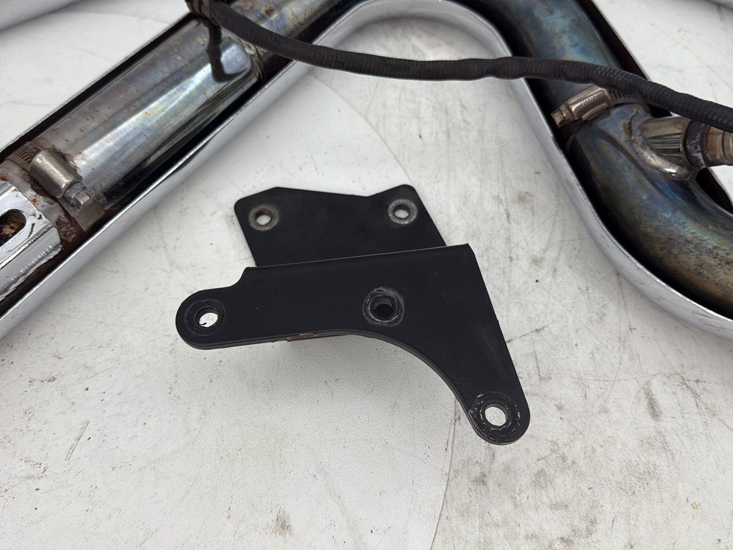 2006 Harley Dyna Super Glide Custom FXDCI OEM Exhaust Header Pipes Vance & Hines