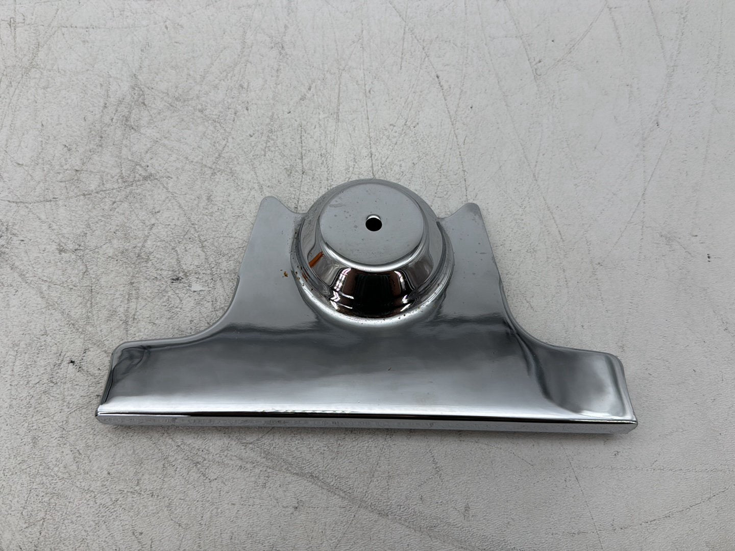 2000 Harley Dyna FXDWG Wide Glide OEM Front Fork Bracket Cover 45685-93