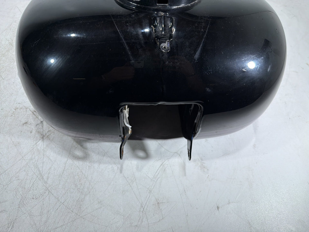 2010 Harley Electra Glide Touring Ultra OEM Fuel Gas Tank Gasoline Reservoir