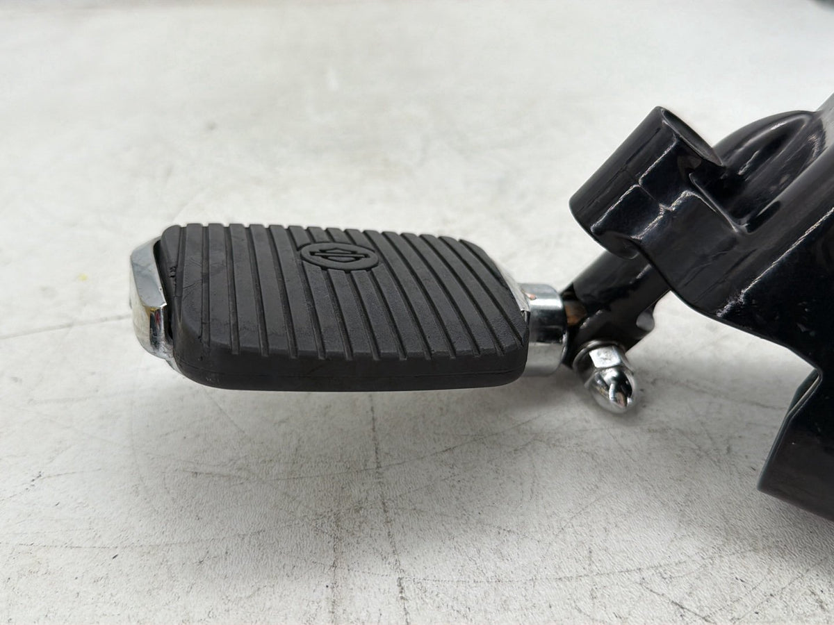 2003 Harley Softail Deuce FXSTD OEM Left Foot Rest Support Bracket Peg