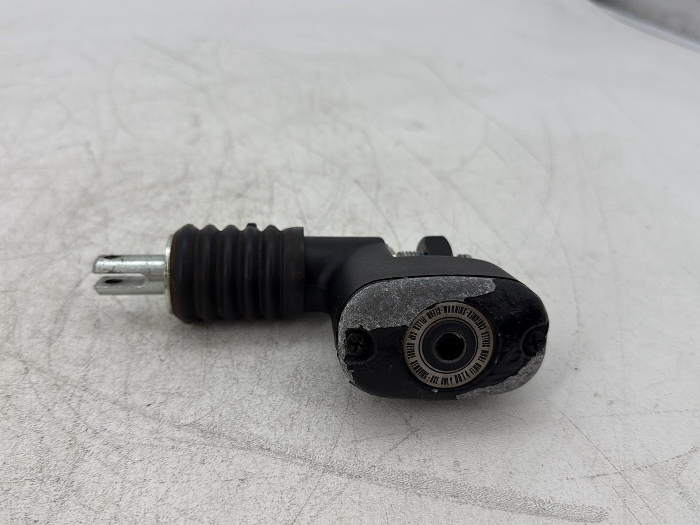 2005 Harley Electra Glide Touring Ultra FLHTCUI OEM Rear Brake Master Cylinder Reservoir