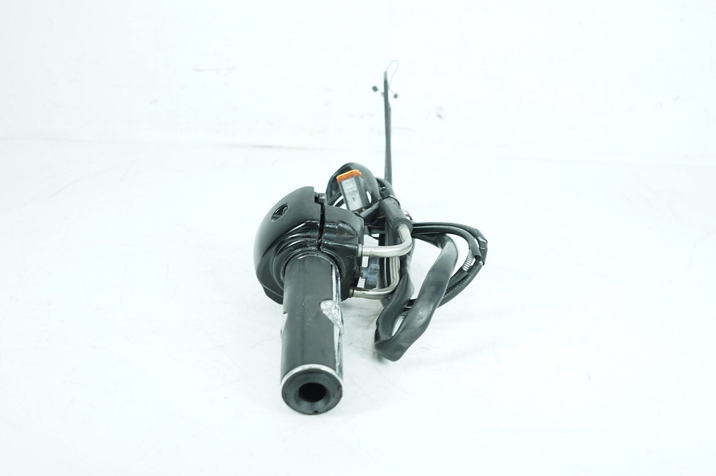1999 - 2006 Harley-Davidson Softail Standard Right Engine Start Kill Switches Controls 71589-96B