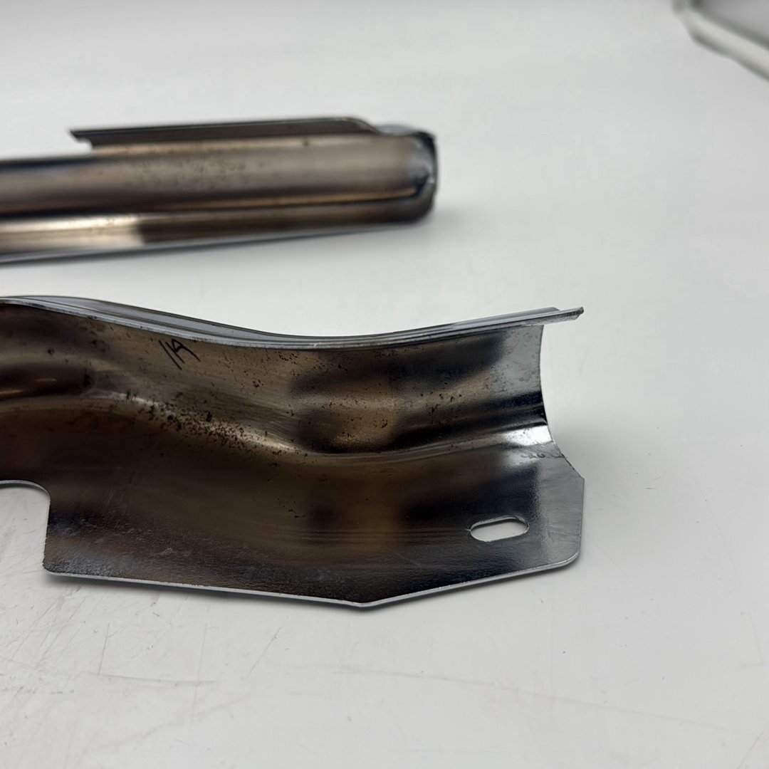 2007 - 2012 Harley-Davidson Touring Electra Glide Classic Rear Left Right Fender Struts Bracket  	47502-97