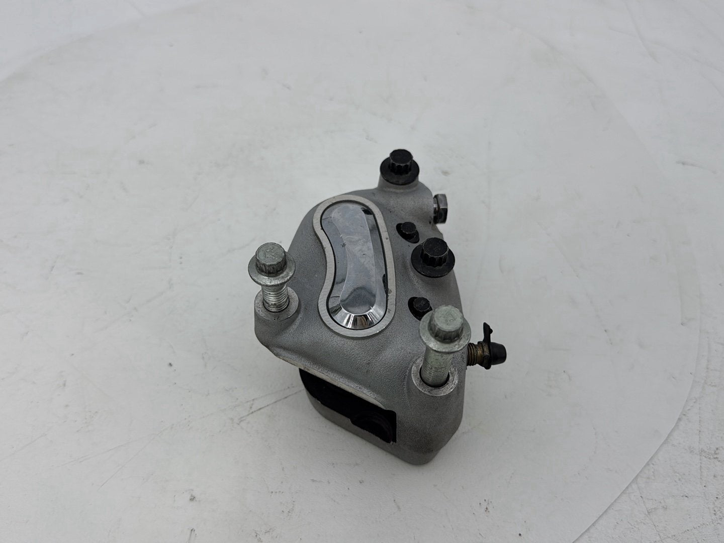 1999 - 2006 Harley-Davidson Touring CVO Screamin Eagle Road King Front Right 1 Brake Caliper 44382-99C