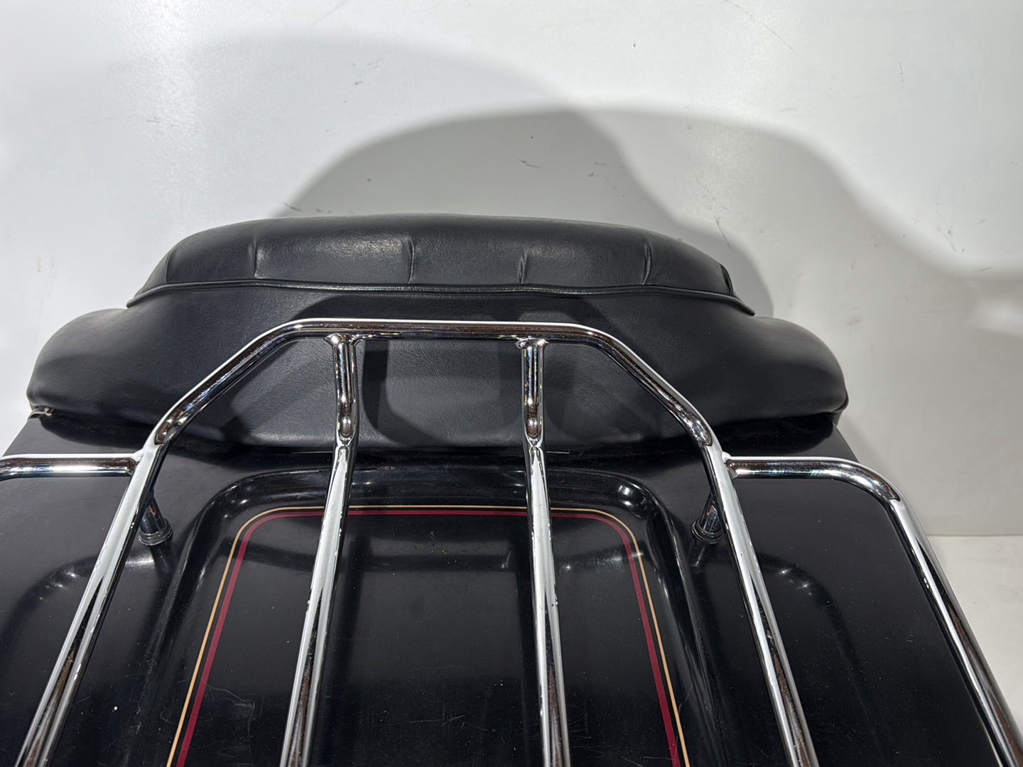 1999 - 2006 Harley-Davidson Touring Electra Glide Classic Pass Backrest Tour Pak Luggage NOKey 53140-00BDK