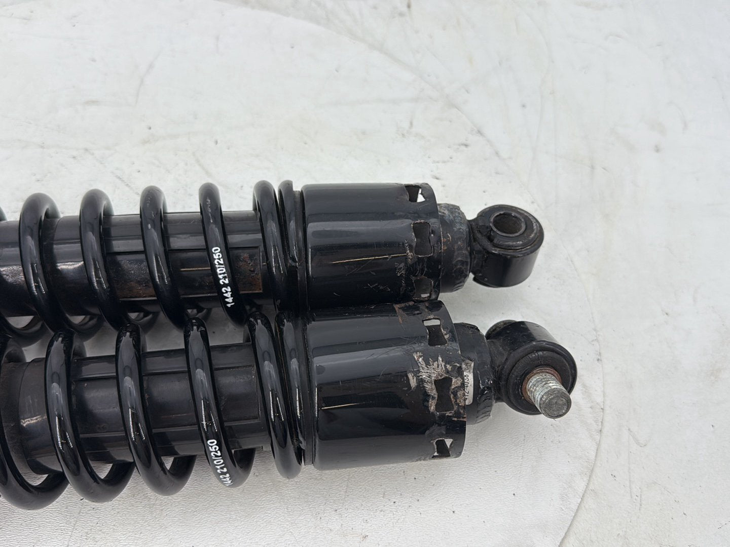 2006 Harley Dyna Super Glide Custom FXDCI OEM Rear Left Right Shock Absorbers
