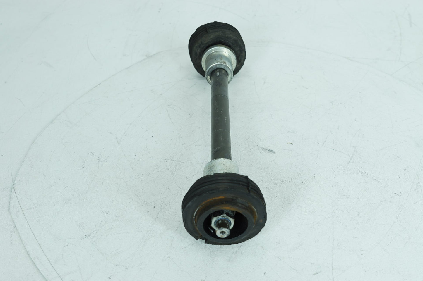 2007 - 2011 Harley-Davidson Touring Electra Ultra Rear Fork Swingarm Pivot Bolt Shaft 47505-02