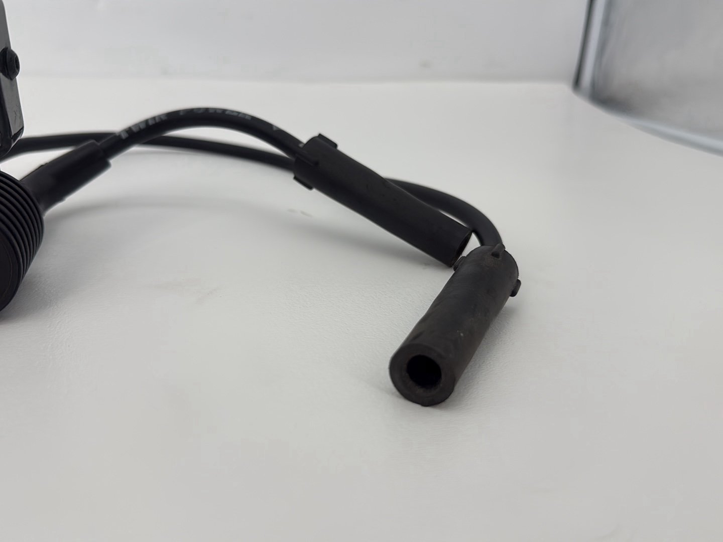 2014 Harley Sportster XL883L 883 SuperLow OEM Ignition Coil Spark Plugs Cable