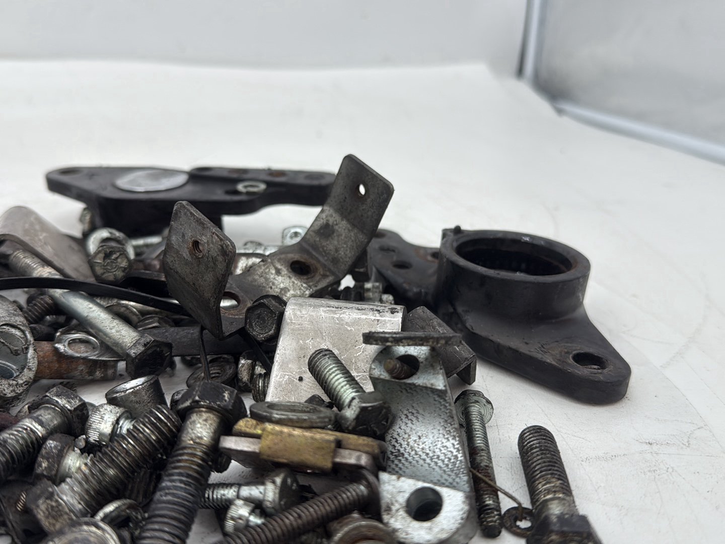1995 Harley Touring FLHTCI Electra Glide Classic OEM Hardware Bolts Nuts & Brackets