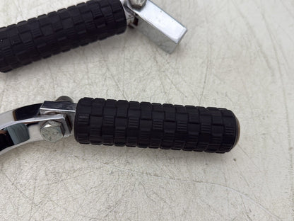 2004 Harley Dyna Super Glide FXDI OEM Passenger Left & Right Foot Pegs