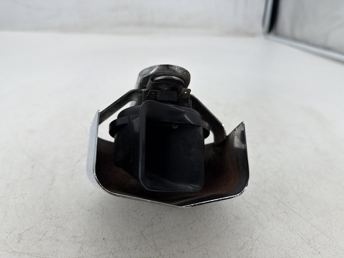 2011 Harley Road King Touring FLHR OEM Horn Signal Klaxon Chrome Cover