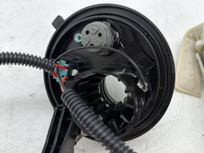 2014 Harley Street Glide Touring FLHXS OEM Fuel Pump Gas Gasoline Petrol Sending