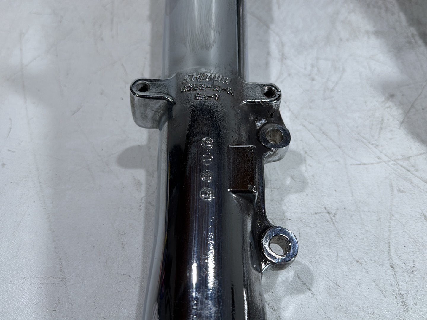 2006 Harley Touring FLHTCI Electra Glide Classic OEM Front Triple Tree Set & LH RH Fork Legs Sliders