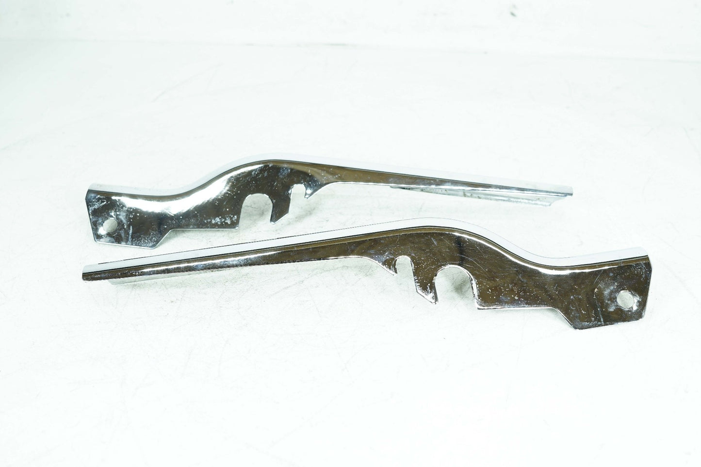 1984 - 1998 Harley-Davidson Touring Road King Left Right Saddlebag Fender Struts Brackets 47552-79B