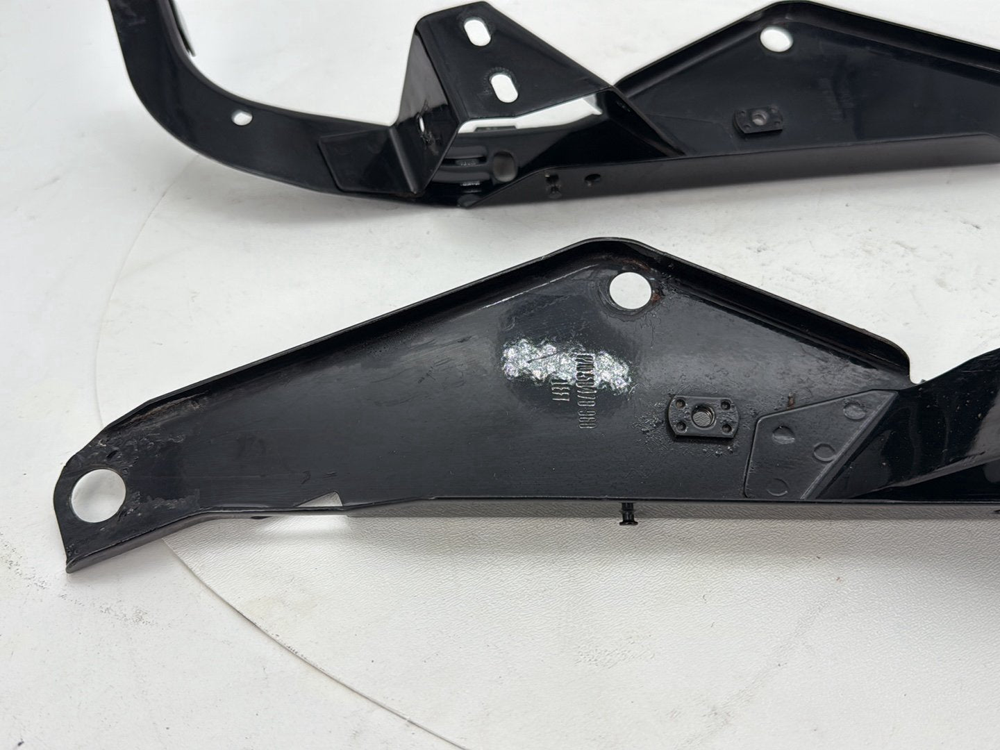 2007 Harley Street Glide Touring FLHX OEM Right Left Fairing Support Brackets